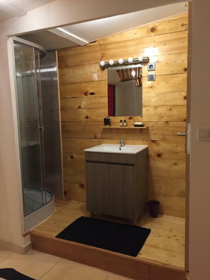Privatunterkunft Dependance Privee - Halte Route *